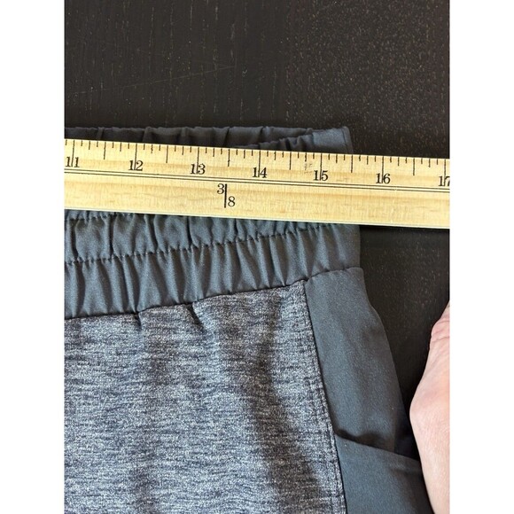Athleta Excursion Hybrid Skort Mini Skirt Grey Size Small Pockets Elastic Waist - Picture 6 of 13